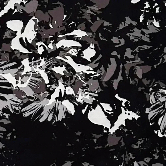 🆕Marika Balance Collection Crop Top - Picture 4 of 16